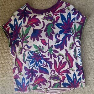 Oui cute t shirt. Size 8